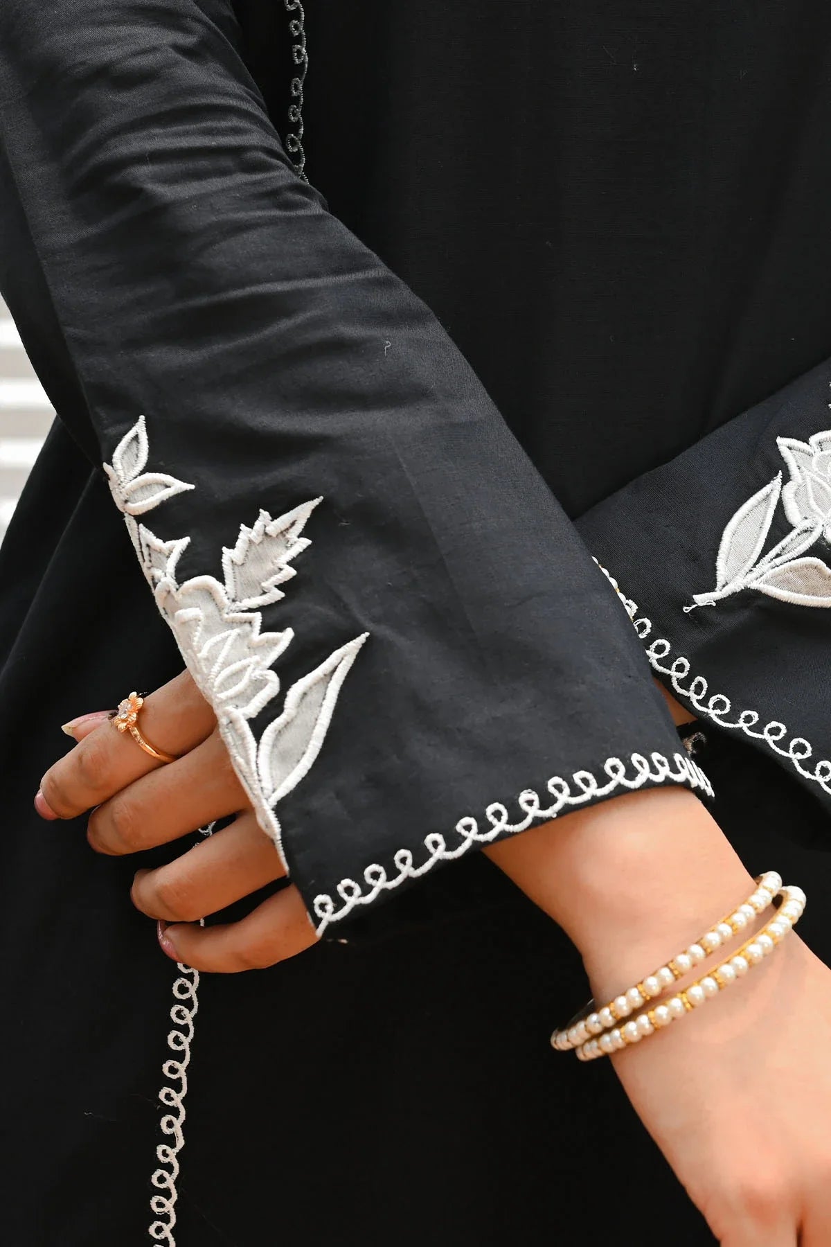 Black Rose- 2pc Embroidered