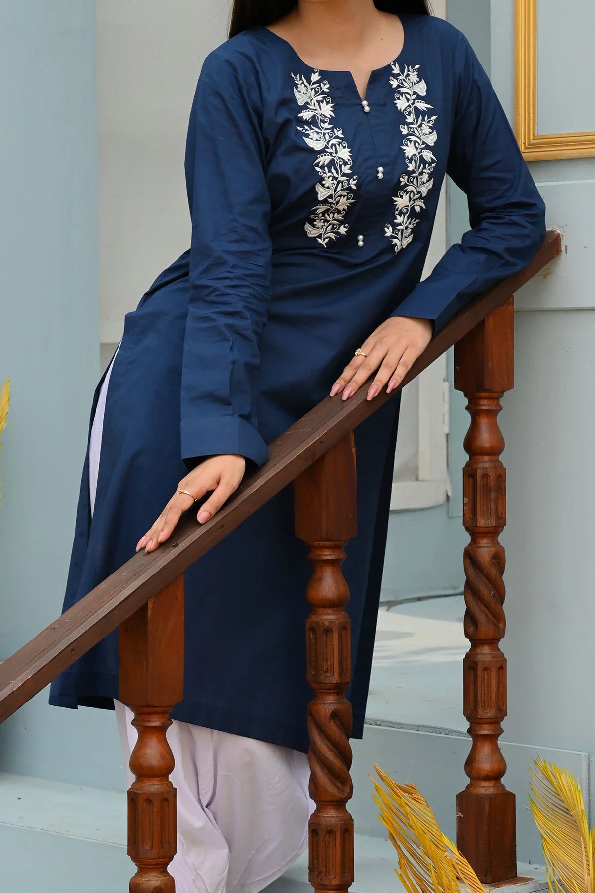 Blue - 1pc Embroidered